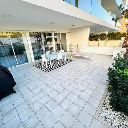 Lido Apartment *